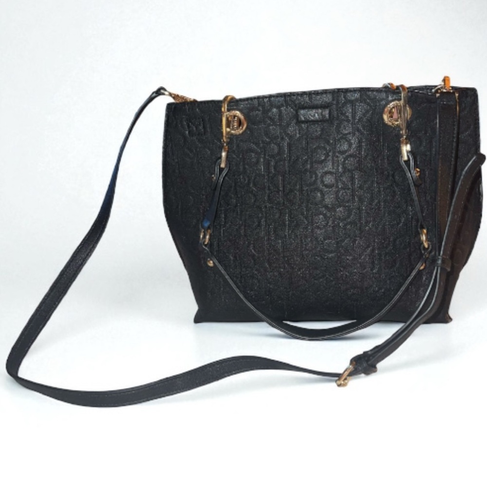 Calvin Klein Black Textured Crossbody Bag